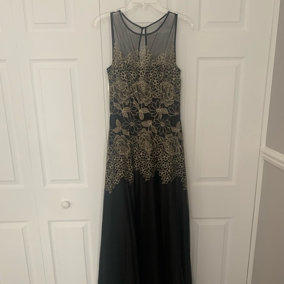 Dresses | Black And Gold Tahari Gown | Poshmark Dresses | Black And Gold Tahari Gown | Poshmark